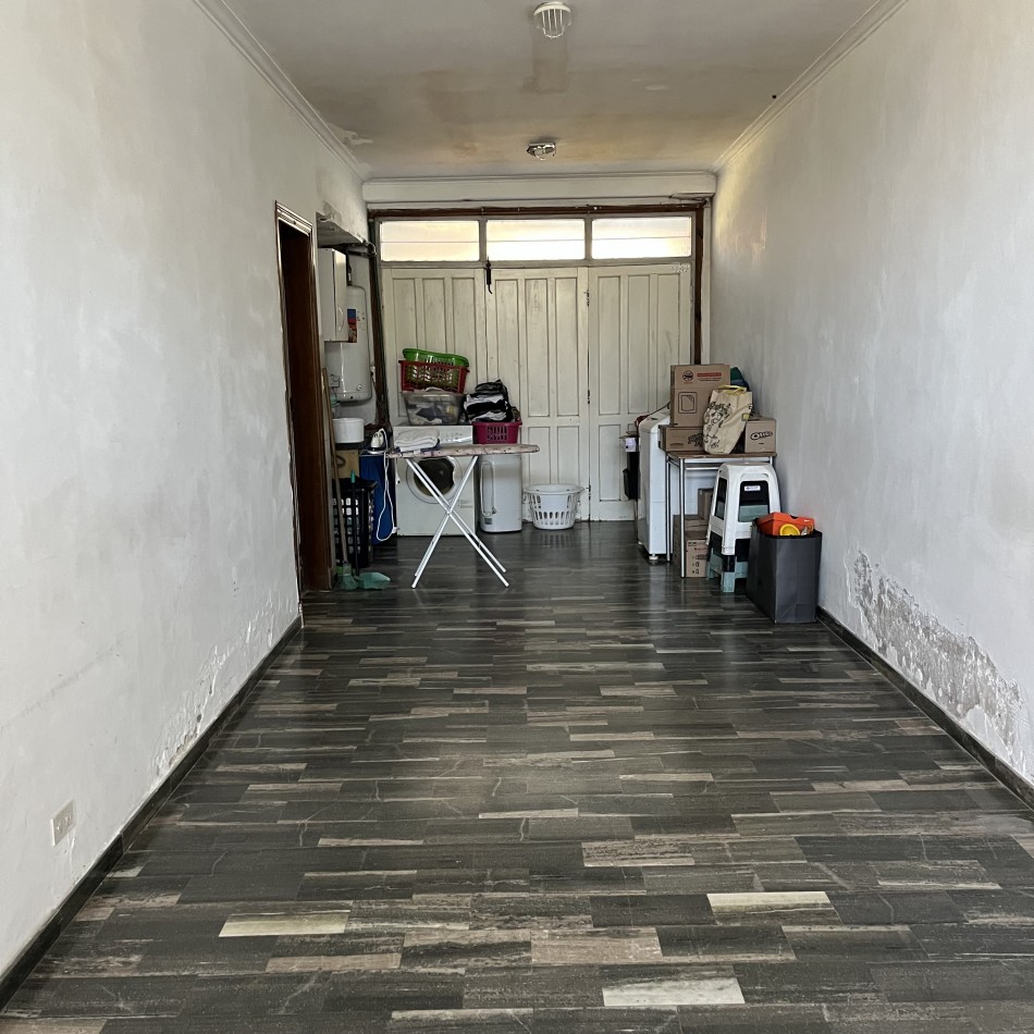 Venta de chalet 6 ambientes con quincho en Las Lilas