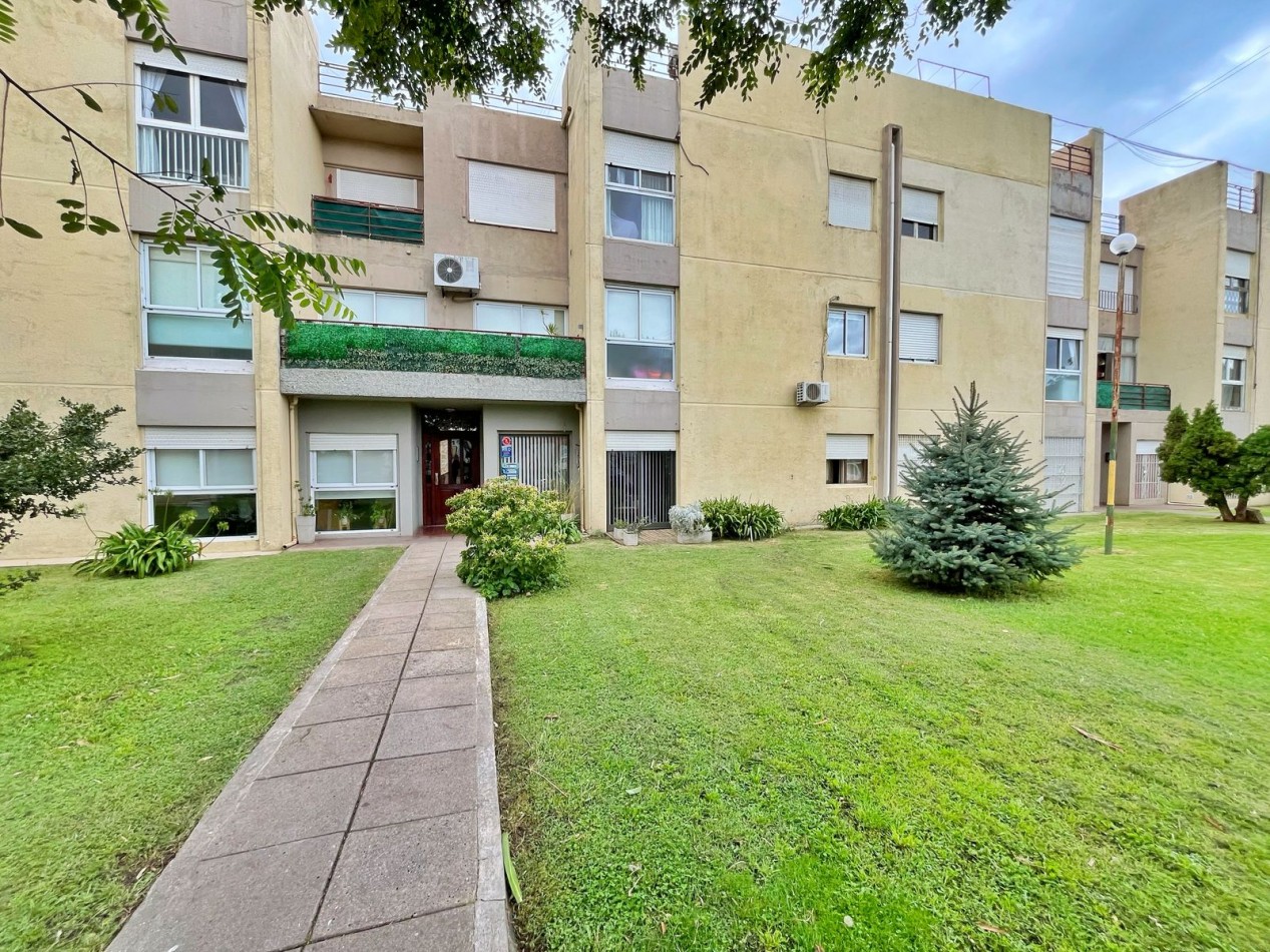 Venta departamento 3 ambientes reciclado en San Carlos