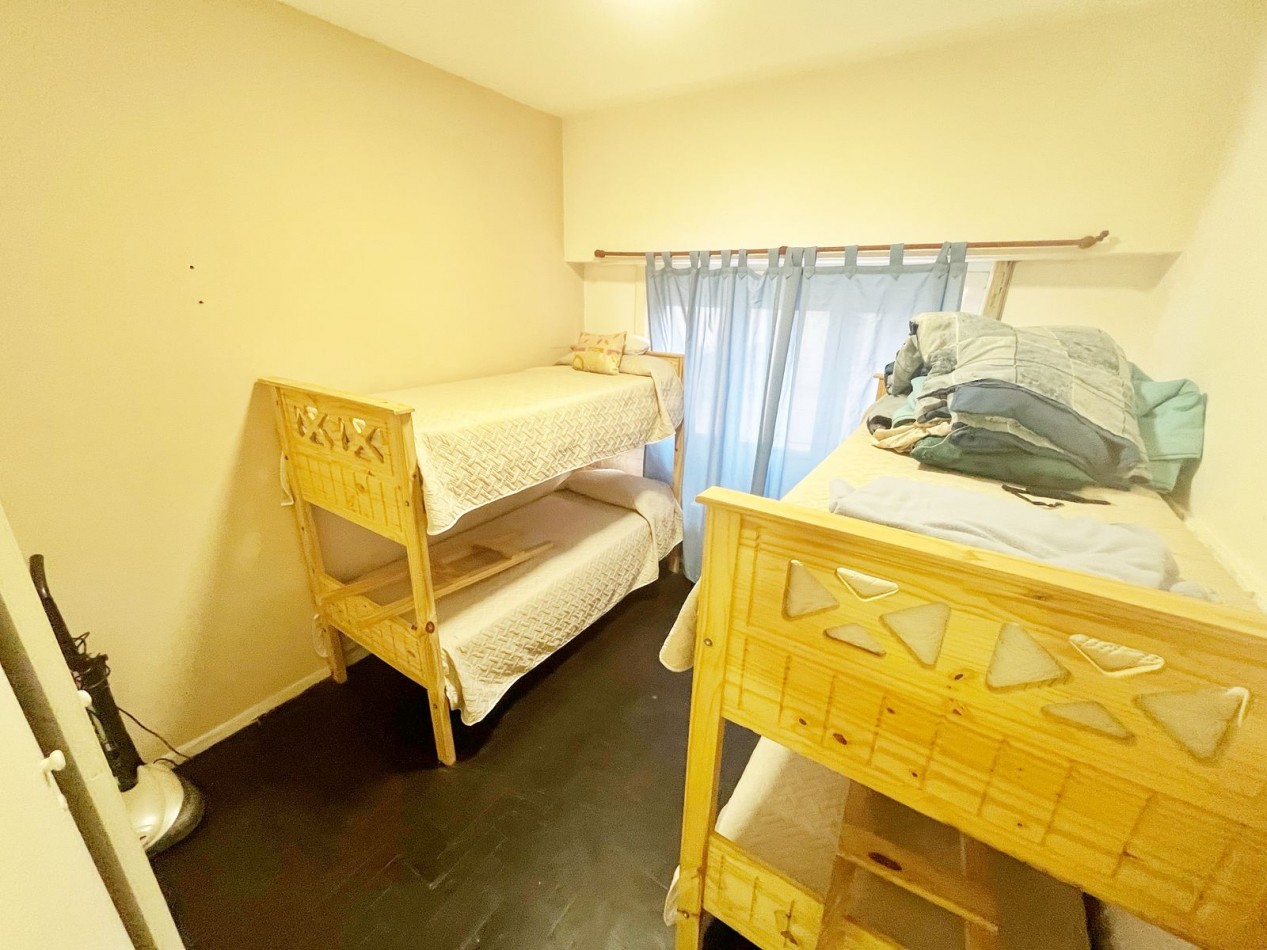 Venta departamento 3 ambientes con dependencia en el centro