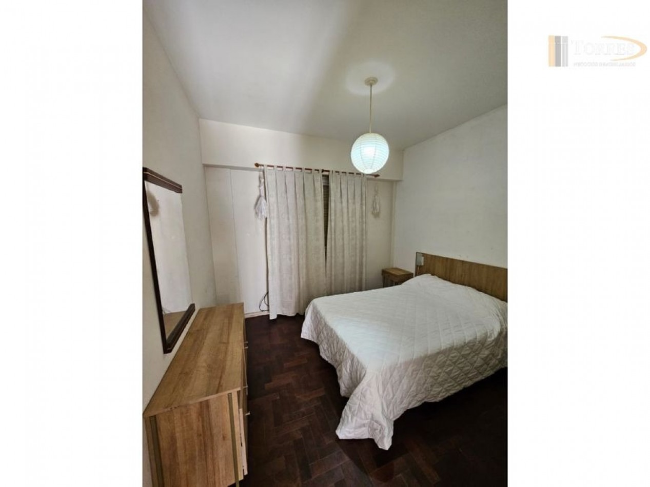 Venta departamento 2 ambientes a la calle con balcon 